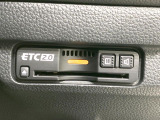 【ETC】高速道路の料金所をストレスなく通過!話題のスポットやサービスエリアに多い「スマートIC」利用時は必須のアイテムです。当店でセットアップを実施、ご納車当日からすぐにご利用いただけます!