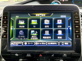【メーカー純正10.2型ナビ】インテリアに溶け込むスタイリッシュな「専用設計」メーカーナビを装備♪視認性や操作性など基本性能にも優れ、より上質なカーライフをお楽しみいただけます。