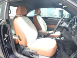 楽な姿勢で座ることが出来るので長時間の運転でも疲れにくいですし体もぶれにくいですよ。