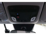 緊急通報ボタンが装備されています。ホンダコネクト対応。ご利用には、Honda Total Care プレミアムのご加入が必要です。