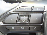 ブルートゥースに接続すれば、スマホに入れている音楽が聞けたり運転中に電話がかかってきてしまった場合もハンドルから電話を取ることができます!