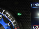 『ハイビームアシスト』で対向車のヘッドライトを自動検知して自車のハイビーム状態をオートで通常照射にします♪♪