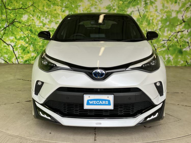 トヨタ C-HR ハイブリッド 1.8 G モード ネロ セーフティ プラスIII の