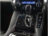 連休のご予定はお決まりですか?新しいお車で何処まで出かけましょうか?海?高原?温泉?美味しい物を探してドライブってのも良いのではないでしょうか?