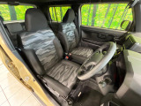 運転席シート廻りは使用感も少なく、良好な状態となっています。丁寧に使われていたことがよくわかりますね。
