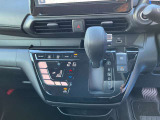 展示車両は全車 クリーニング済。 専門業者さんにて内外装ともにキレイにしてご納車いたします。 また別途、各種コーティングもうけたまわってます。