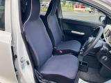 使用感のないきれいな運転席シートです!
