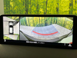 【360&deg;ビューモニター】専用のカメラにより、上から見下ろしたような視点で360度クルマの周囲を確認することができます☆死角部分も確認しやすく、狭い場所での切り返しや駐車もスムーズに行えます。