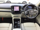 XC40 ウルトラ B4 AWD 4WD 