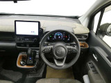 ご覧の車両以外にも多数のU-Carを展示販売しております。