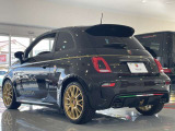 ご覧いただきありがとうございます。当店はショールーム内と屋外展示場に選りすぐりのFIAT・ABARTH・Alfaromeoの正規認定中古車を展示しており、在庫車両はできる限り多く撮影、掲載してご案内しております。