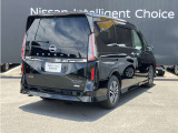 セレナ 1.4 e-4ORCE ハイウェイスターV 4WD 