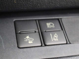 衝突回避支援パッケージ「Toyota Safety Sense」において、昼間の歩行者も検知対象に加えた「プリクラッシュセーフティ(レーザーレーダー+単眼カメラ)」を採用しています。