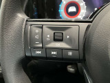 ステアリングスイッチ搭載!ハンドルひとつで手を離さなくても運転中視線をそらさなくても操作が出来て便利です♪
