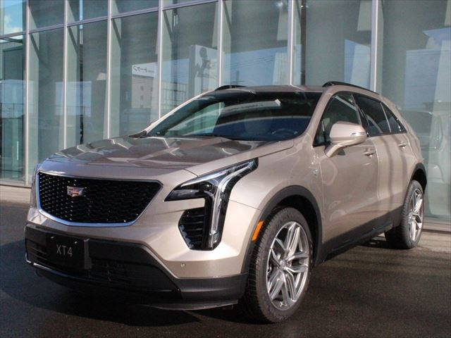 XT4 ラテ エディション 4WD