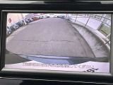 バックカメラ装備です!駐車時も安心ですね!