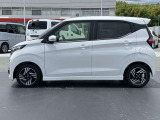 初度登録月から数えての日産自動車の新車保証を継承いたします。(3年6万キロ走行までの一般保証、5年10万キロ走行までの特別保証)