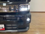 令和5年式走行0.6万km!タフトの特別仕様車ダーククロムベンチャー☆大型9インチディスプレイオーディオ、DA連動ドライブレコーダー、ETC、シートヒーター他充実装備♪衝突回避支援ブレーキも搭載です!