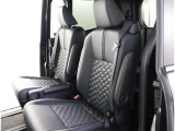 ゆとりある広々とした車内空間は、ドライブを始め買い物やレジャーなど、幅広く活躍します。一人でもみんなとでもお出かけを楽しみましょう!