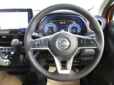 運転が楽しくなる明るく開放的な運転席まわりです。プロパイロットで高速など運転支援で疲れを軽減してくれます!