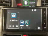 いまや必須装備「ナビゲーション」搭載!知らない場所にスイスイッとドライブ。もう、これなしではハンドルを握れませんね!でも運転中の操作は危険ですのでご注意ですね☆