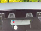 【スズキ セーフティサポート】走行中に前方の車両等を認識し、衝突しそうな時は警報とブレーキで衝突回避と被害軽減をアシスト。より安全にドライブをお楽しみいただけます。