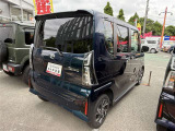 広々とした車内空間に優れた燃費性能。更にデザインも上質で人気のお車です!