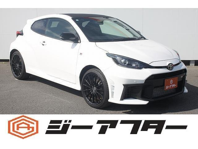 GRヤリス 1.6 RC 4WD 6MT 18インチPKG 禁煙車 ワンオーナー