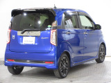 ボディクリーニング後、愛車をピカピカの状態へ保護するコーティング「ブライトパック」がおススメです!水垢がつきにくく、手入れがしやすくなりますよ!いつも愛車をきれいにしておきたい方におススメです。