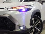 LEDヘッドライトです。デザイン性がよくとても明るいので、夜間の走行や悪天候でも安心です。しかも長寿命!