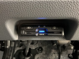 いまや快適なカーライフに欠かせないETCが付いています。