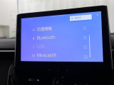 ブルートゥース接続で電話や音楽再生が可能です