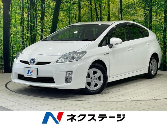 プリウス 1.8 S