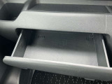 グローブボックスも収納しやすさ◎