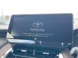 【12.3インチワイドナビ】高級感とインパクトのある大型ワイドナビを装備。各種オーディオ操作はもちろん、横長ワイド画面でのマップ2分割表示など、利便性も高いナビです♪