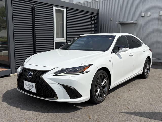ES 300h Fスポーツ 