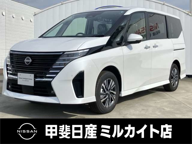 セレナ 1.4 e-4ORCE ハイウェイスターV 4WD 