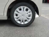 タイヤの溝はまだまだ大丈夫ですよ。