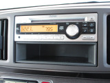 純正1DINCDチューナー(CX-128C)はCDプレーヤー・AM/FMチューナー付です。お好みの音楽を聞きながらのドライブは楽しさ倍増ですね!