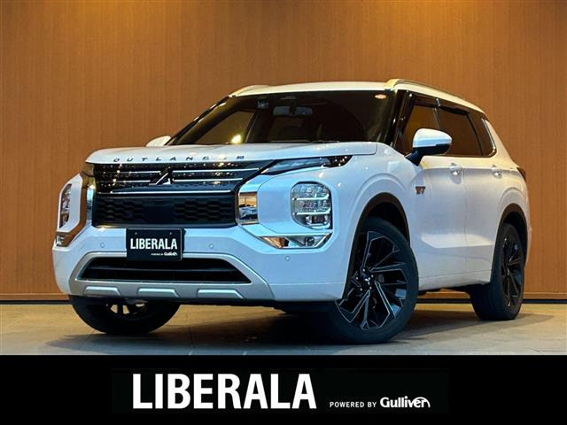 アウトランダー PHEV 2.4 P 4WD 本革シート