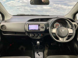 ヴィッツ 1.3 F 4WD 夏冬タイヤ付き Bカメラ カーナビ