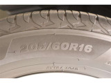 205/60R16    車両装着標準タイヤサイズです。 タイヤのご相談も石川トヨペットカローラにお任せください