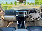 お車の詳細はお電話かメール・LINEにてご対応させて頂きます。遠方のお客様にもご安心してご契約頂けるようにご対応させて頂きます。 お気軽にお問い合わせくださいませ。