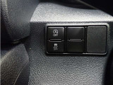 Stop&Startキャンセルスイッチ、VSC OFFスイッチ。