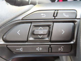 ブルートゥースに接続すれば、スマホに入れている音楽が聞けたり運転中に電話がかかってきてしまった場合もハンドルから電話を取ることができます!