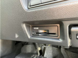 ETC車載器付きです♪高速道路をスイスイと通過!で、キャシュレス!クルマは料金所をノンストップで通過することができます☆
