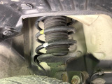 お車を安心してお乗りいただく為には、足回りの定期点検が欠かせません。サービスサポート(有償保証)では無料点検もご提供しており、安心のカーライフをお過ごしいただけるサポート体制が整っています。