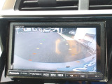 画質もキレイなバックモニター!車庫入れが苦手な方も運転が好きになるはず♪