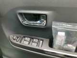 安全安心な走行のために、納車前には小さなクルマを知り尽くしたエキスパートが基本性能に関わる機能や状態を徹底的に点検しています。