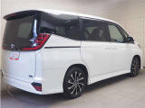 納車前整備をしっかりと行ったうえでご納車させていただきます。